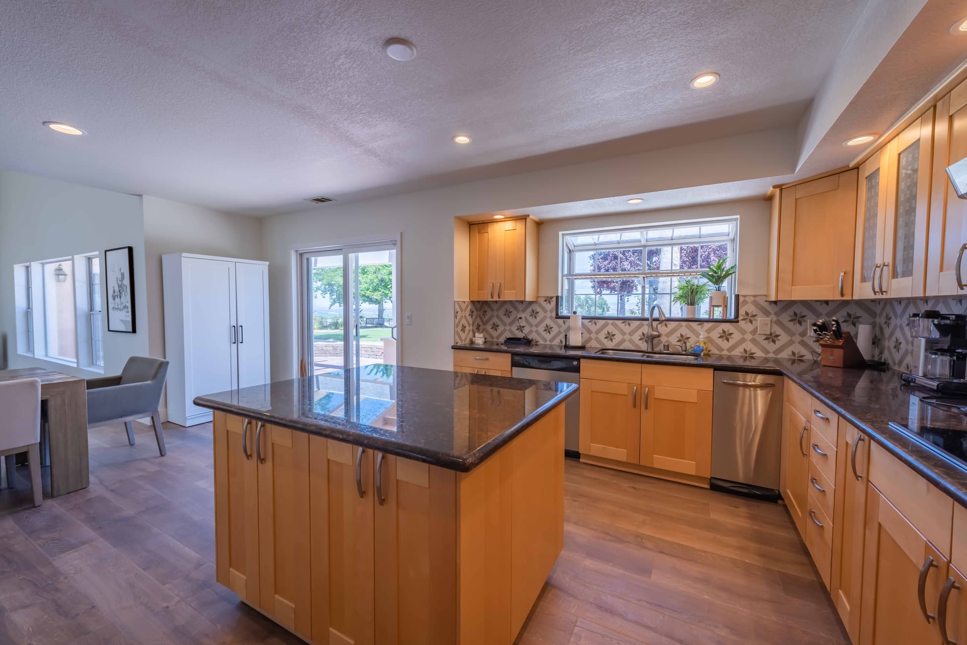 Hilltop Oasis Place - Image 7