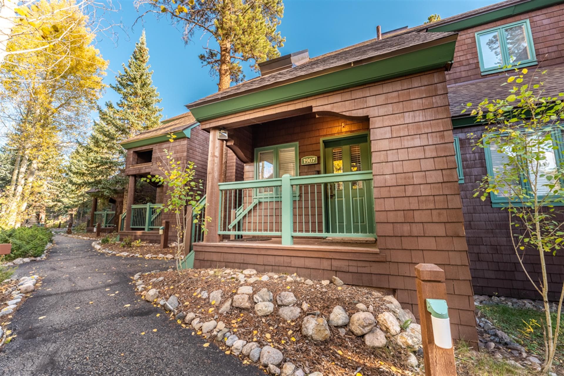 Soda Springs - Image 26