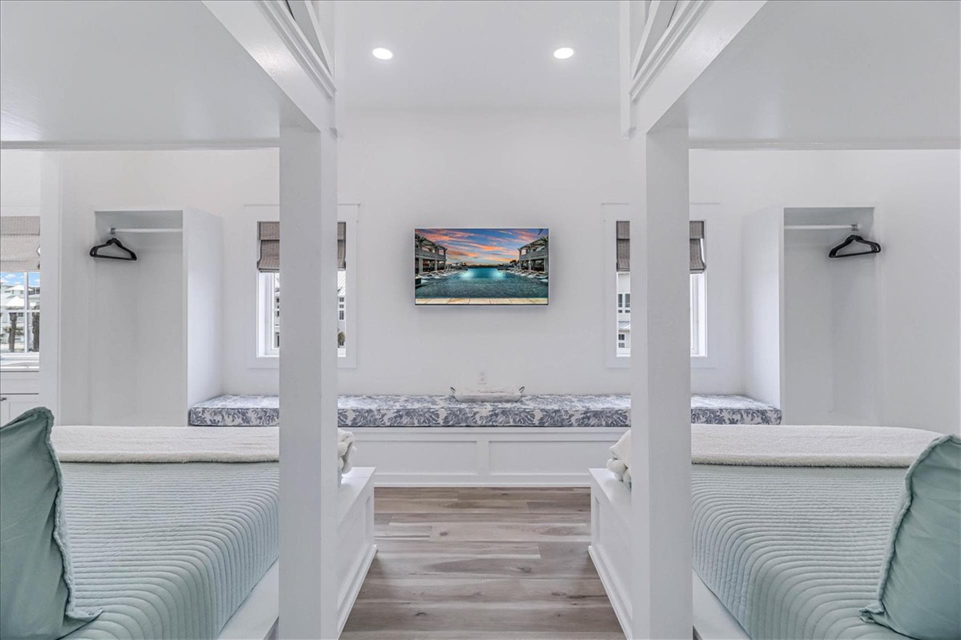 Southern Sandcastle - Image 22