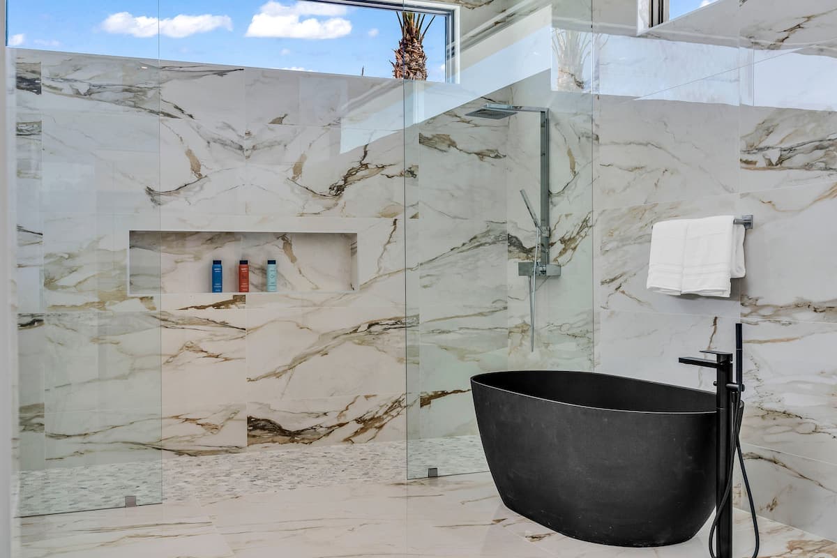 Bravo Villa #8 - Image 29