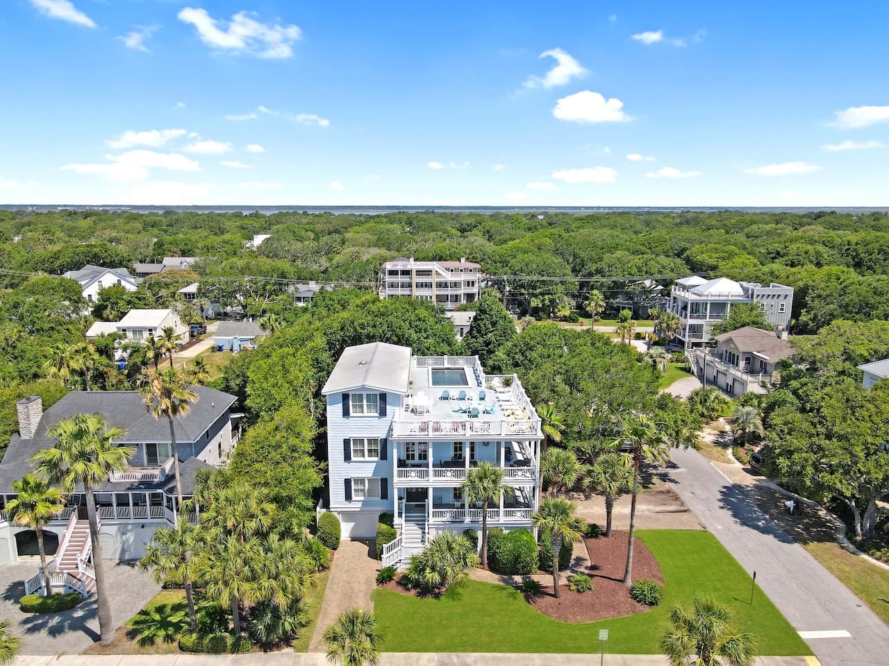 Beach Retreat - Image 7