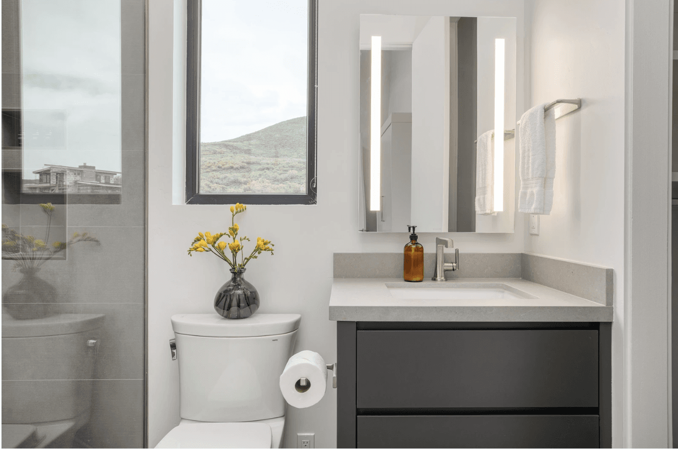 Mountain Lover - Image 46