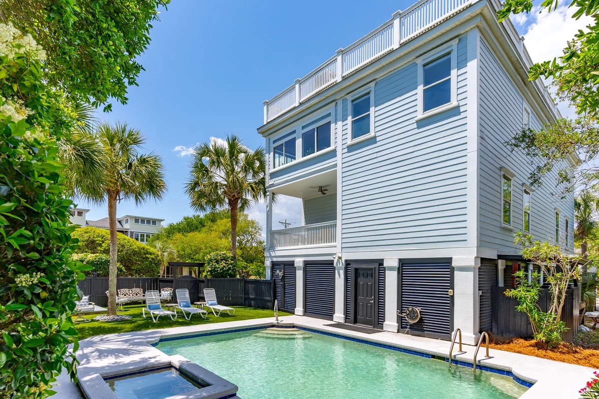 Cameron Palms - Image 73