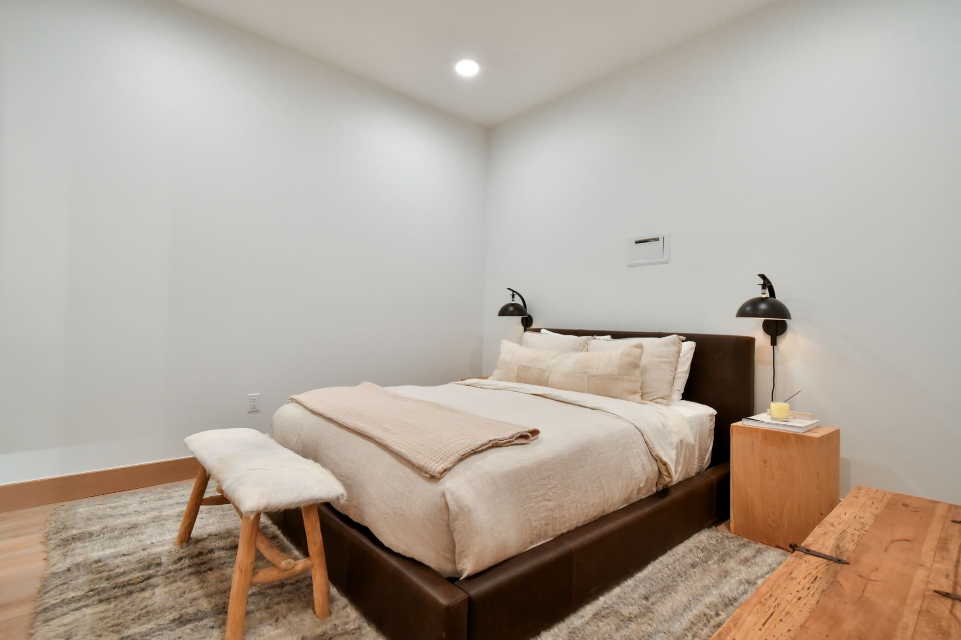 Kings Crown #102C - Image 12