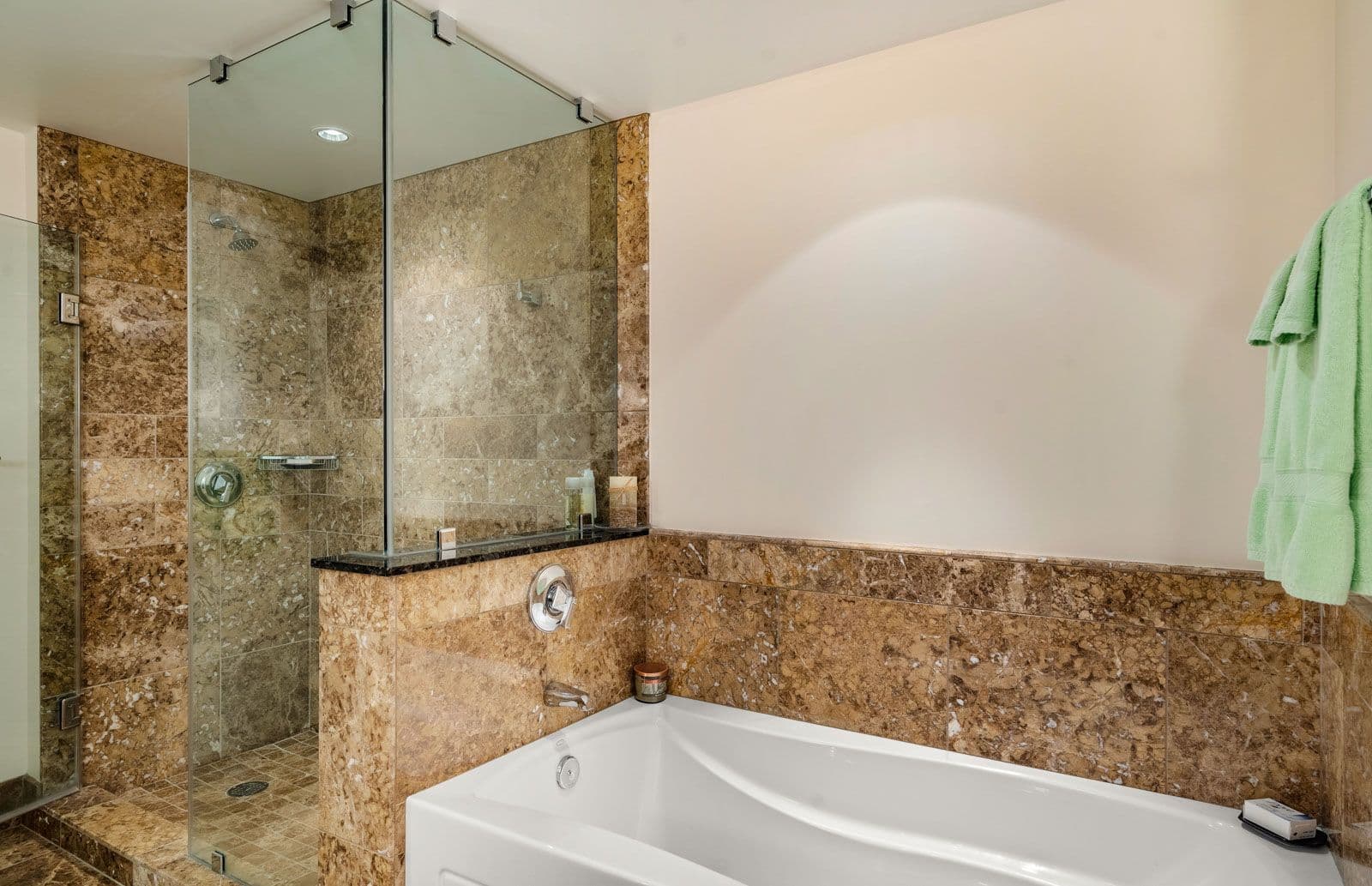 Honua Kai Hokulani - Image 24