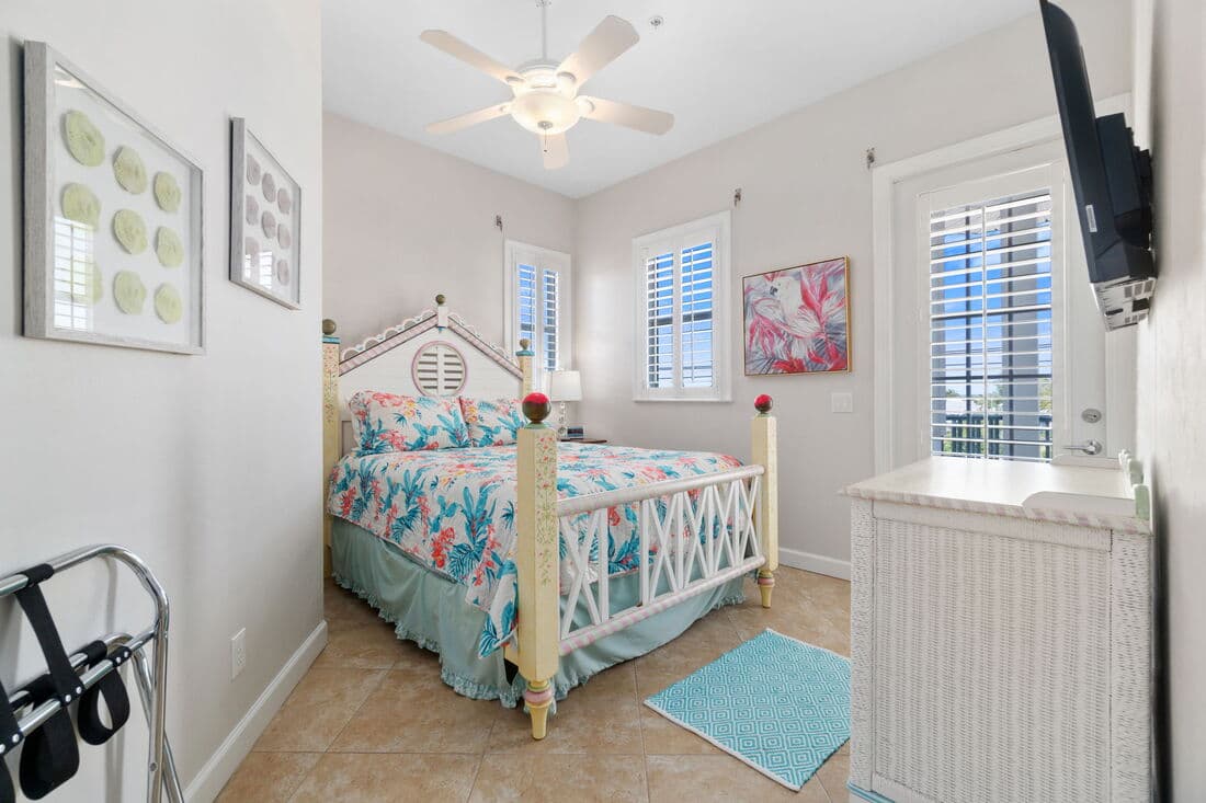 Seabreeze Paradise - Image 29