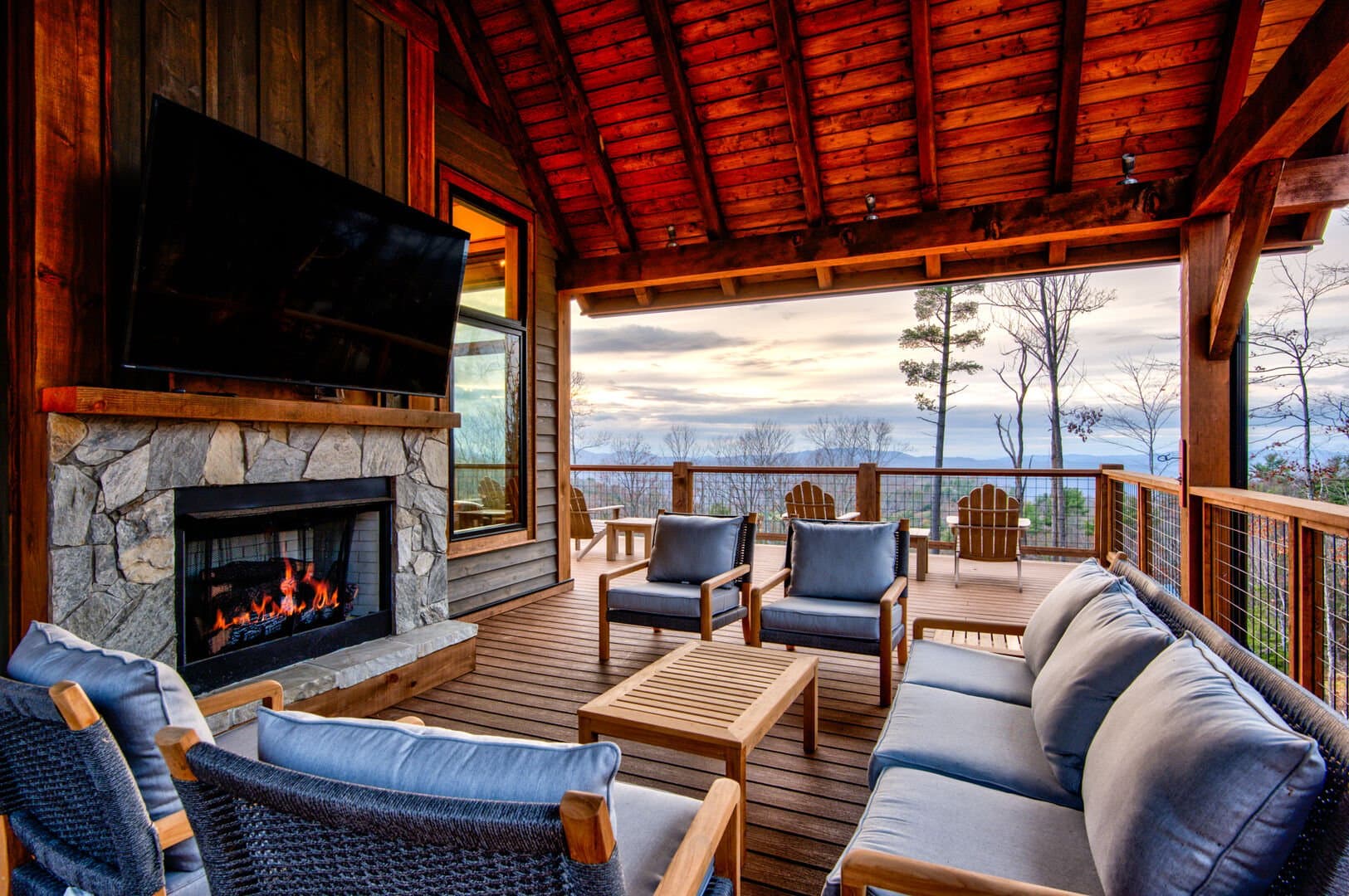 Dire Wolf at Eagles Nest - Image 7