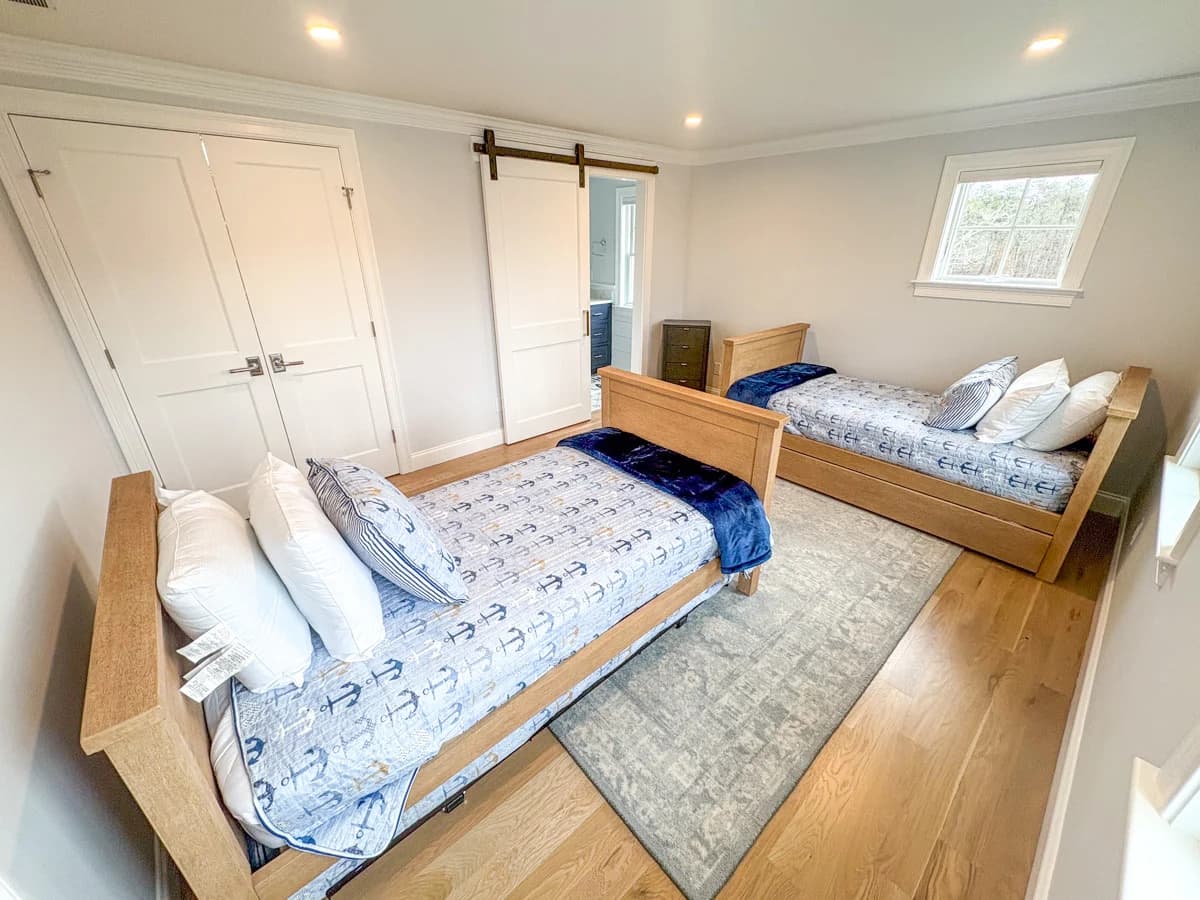 Olivia's Oasis - Image 26