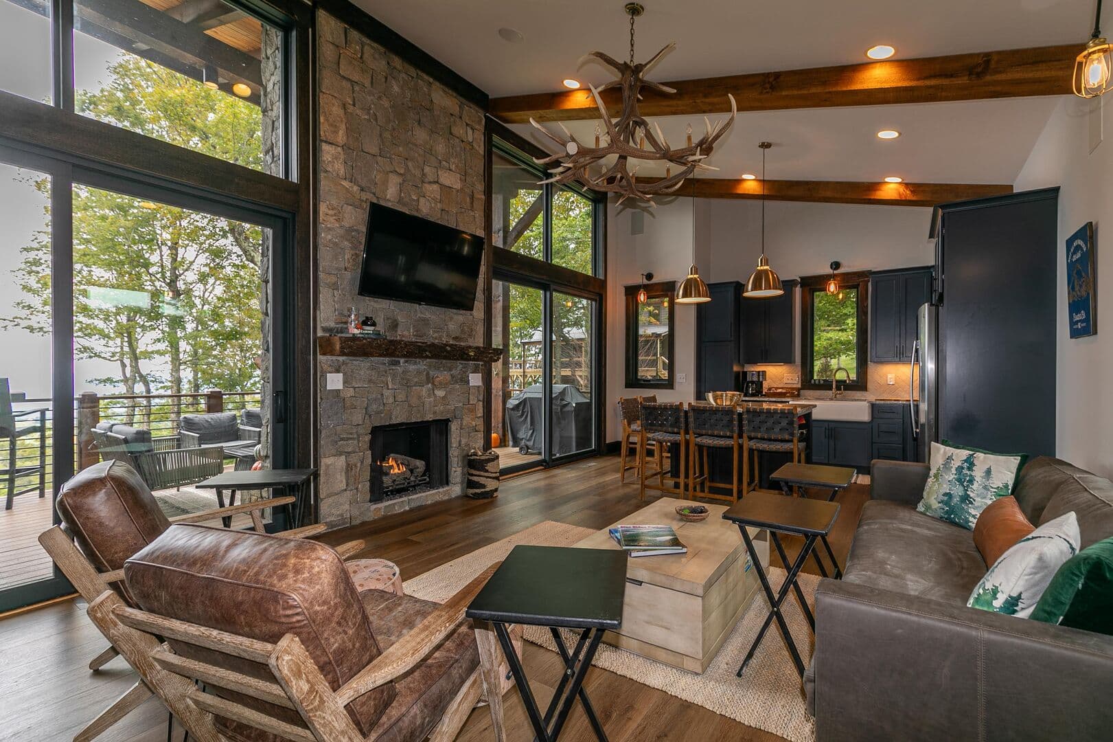 Elevated at Monteagle - Image 6