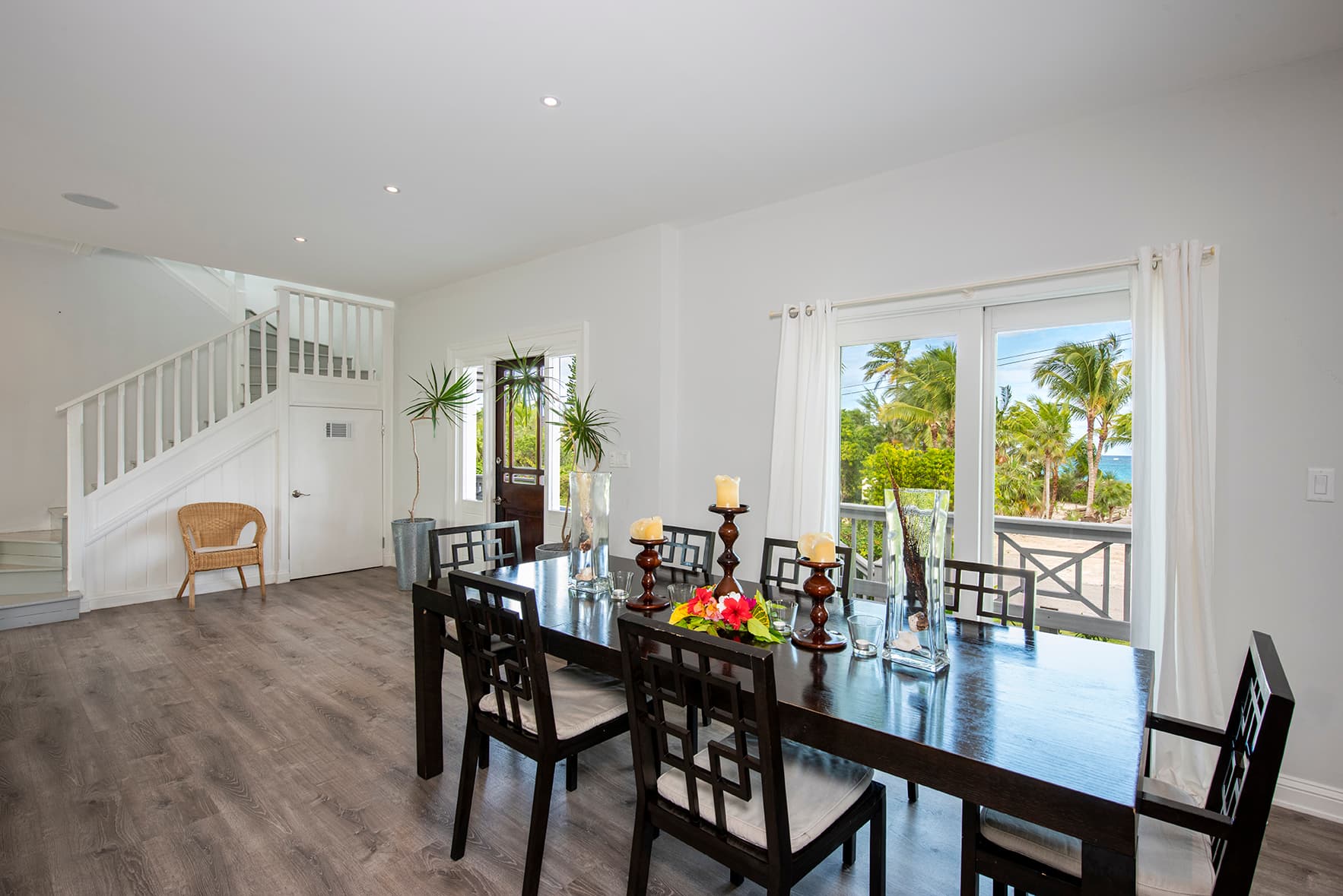 Salty Dolphin - Image 11