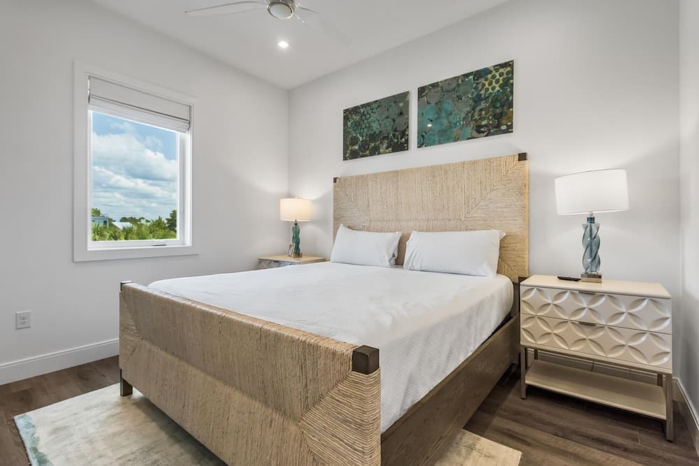 Sanctuary Landing - Image 12