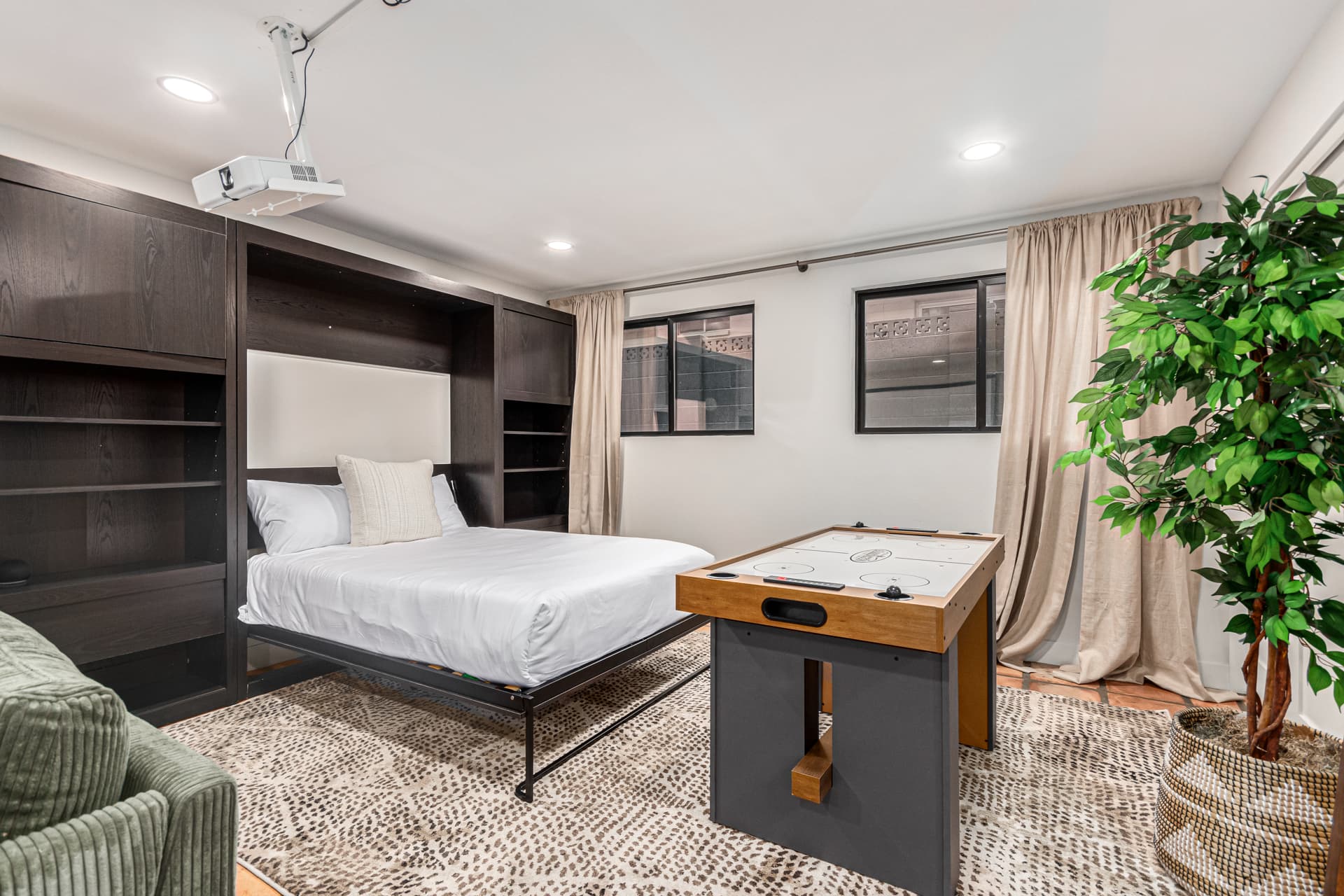 SolaNova Retreat - Image 27