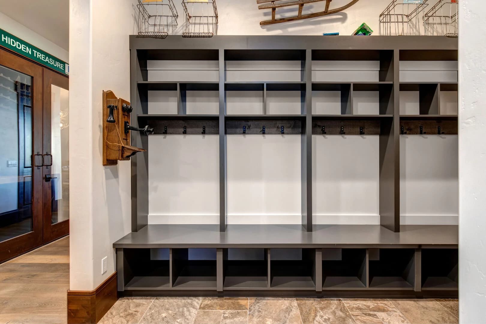 Twilight Moon Ranch - 7 Bedroom - Image 18