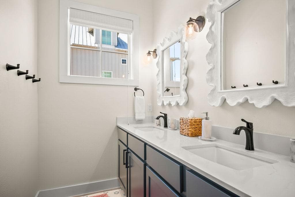 Out of Office - Image 45