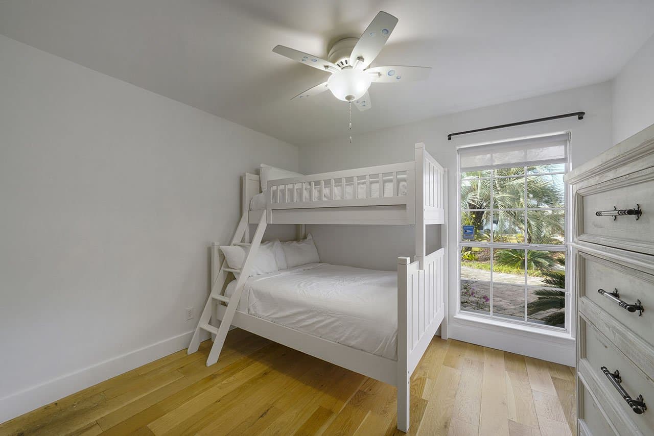 Sea-Renity - Image 15