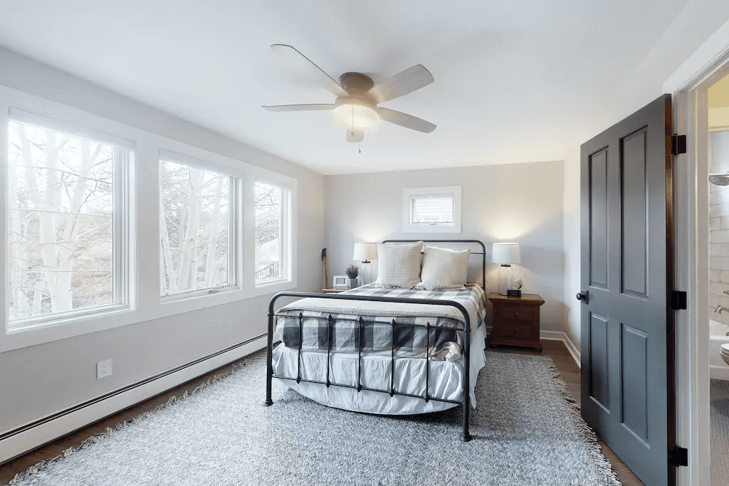 Fraser River Retreat - Image 8