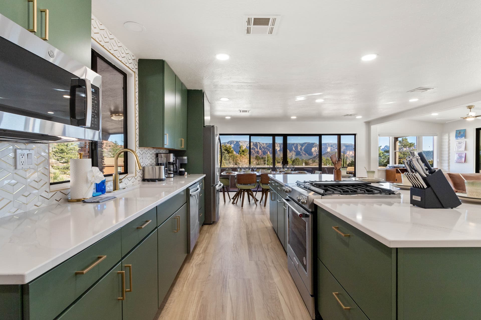 Sedona Hiatus - Image 10