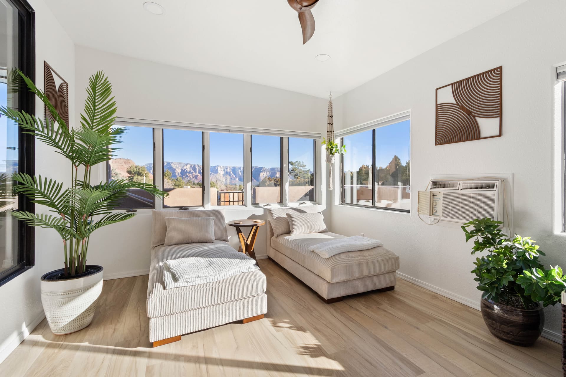 Sedona Hiatus - Image 13