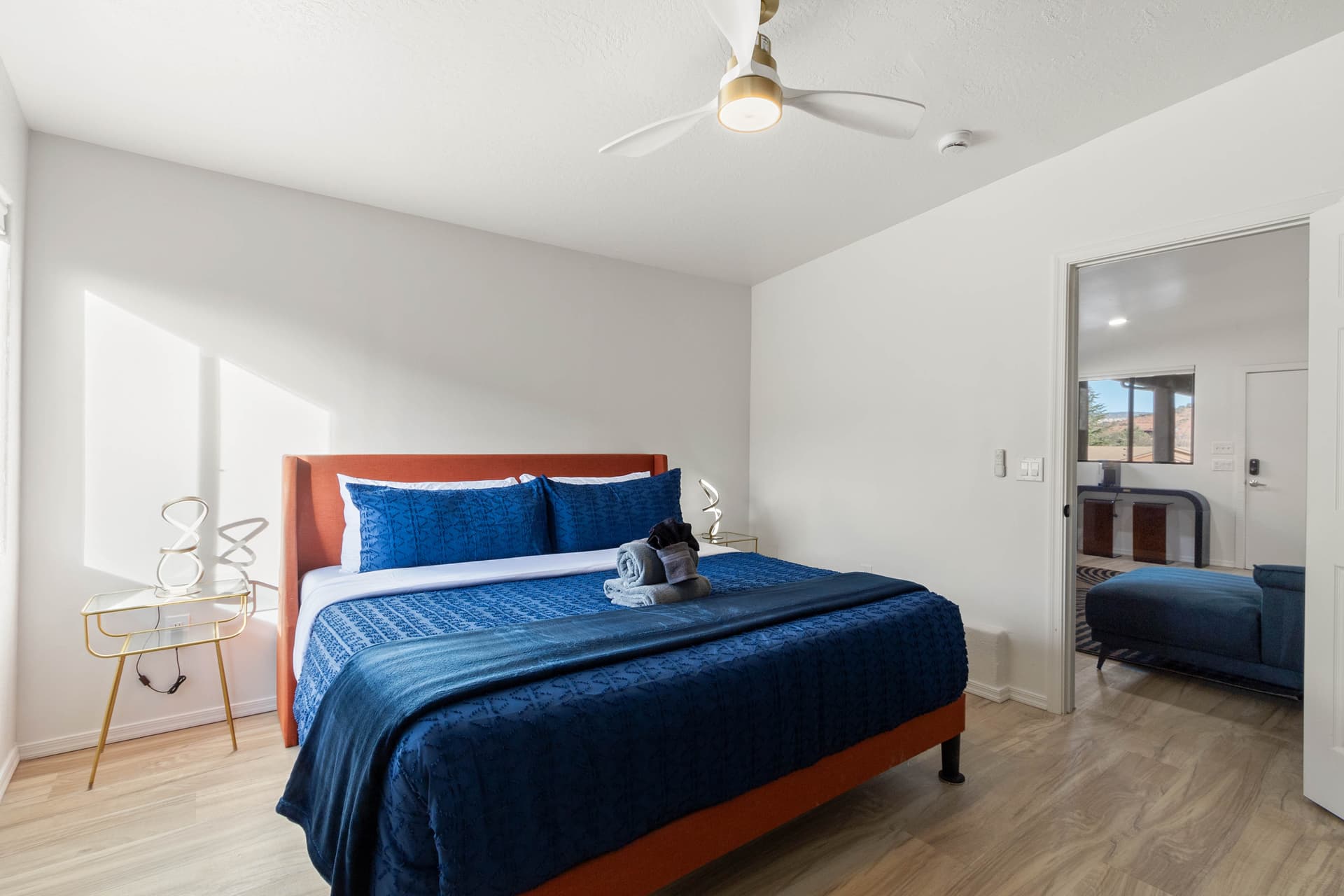 Sedona Hiatus - Image 25