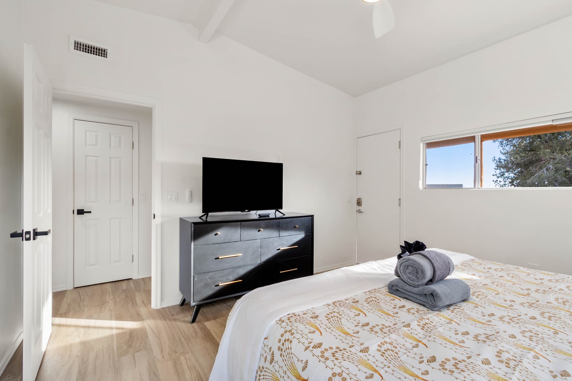 Sedona Hiatus - Image 23