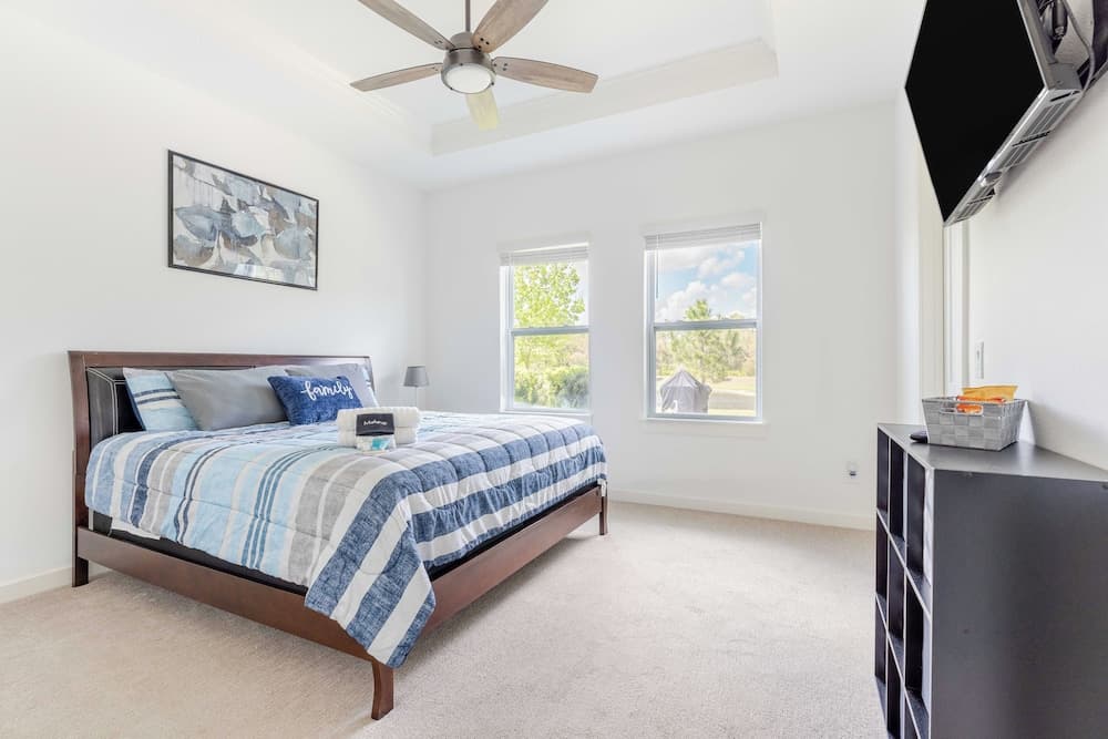 Serenity Lake - Image 11