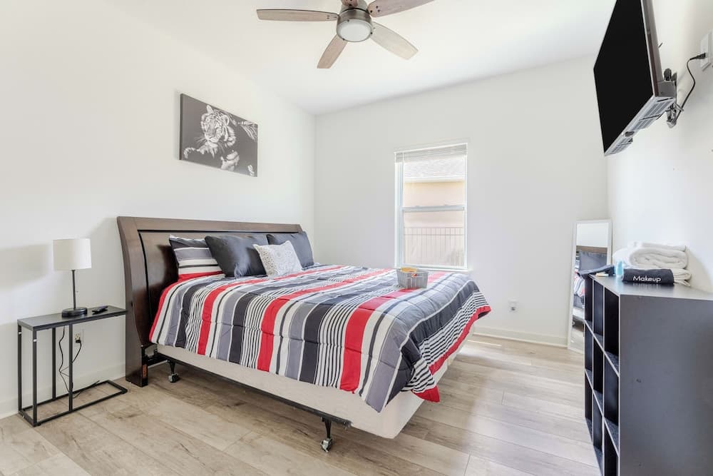 Serenity Lake - Image 12