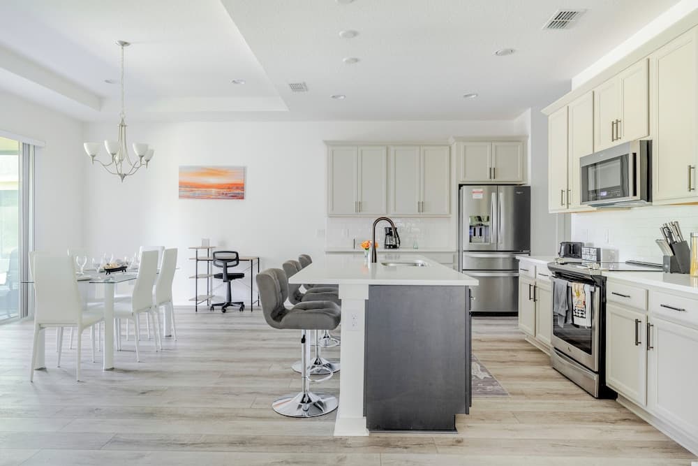 Serenity Lake - Image 3