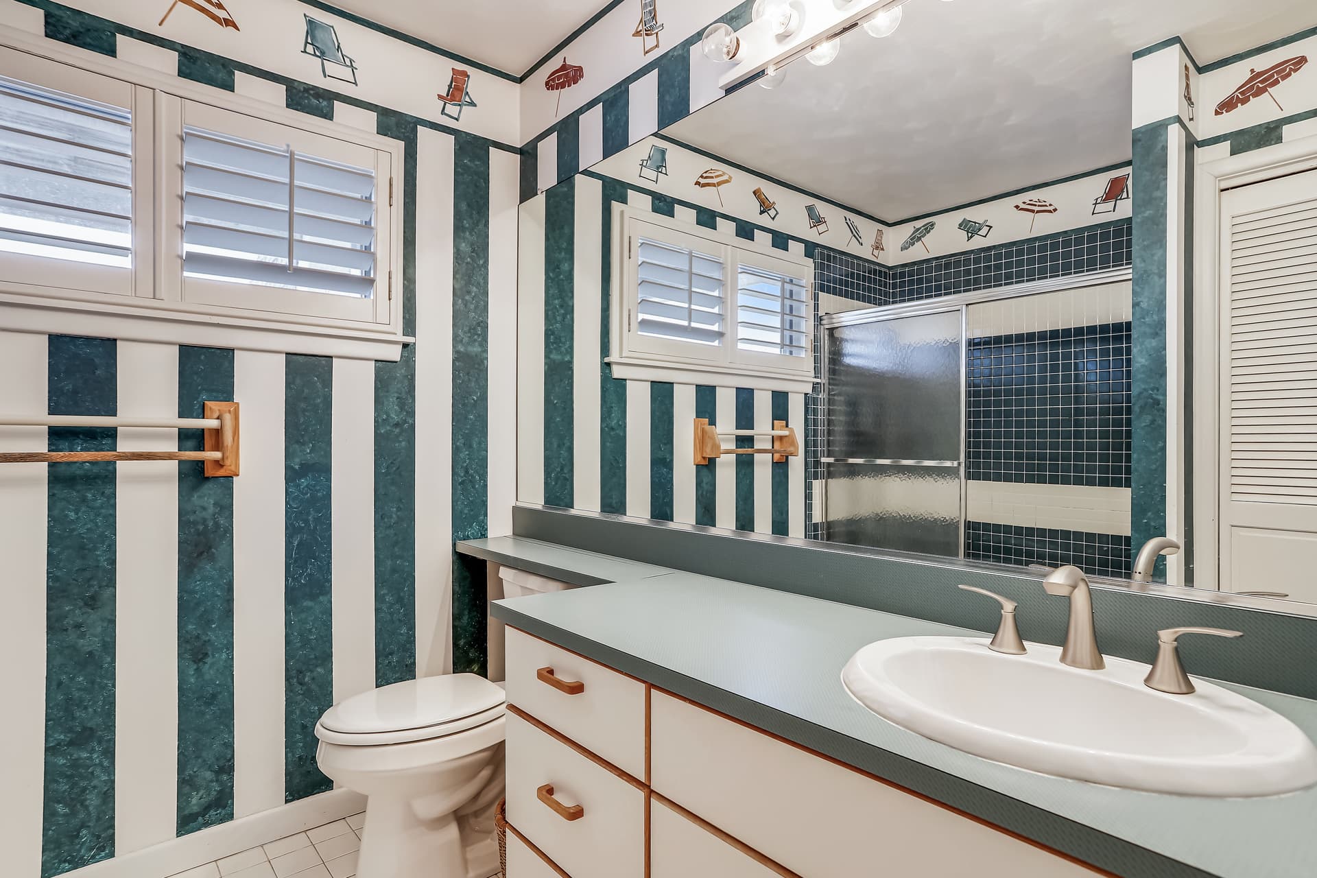 Victoria's View - Image 49