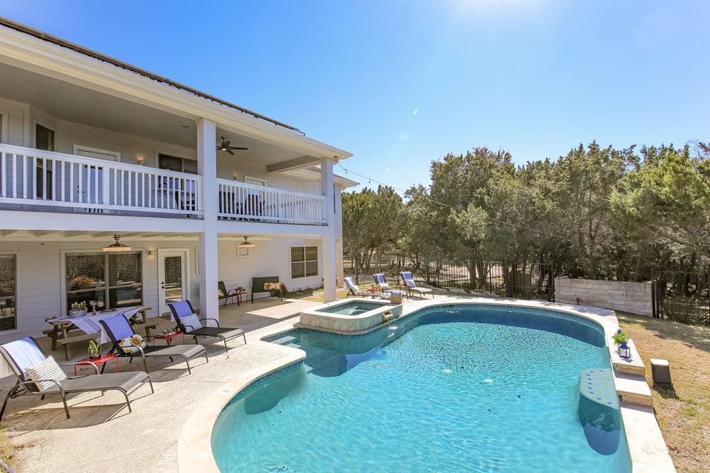 Sundown Escape Villa - Image 40