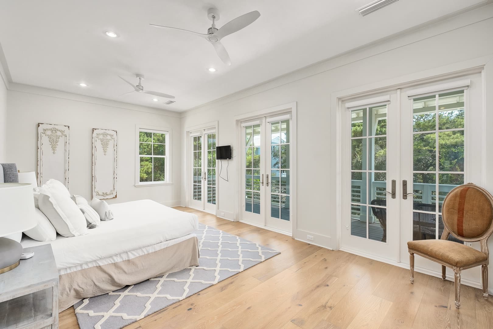 Double Trouble - Image 24