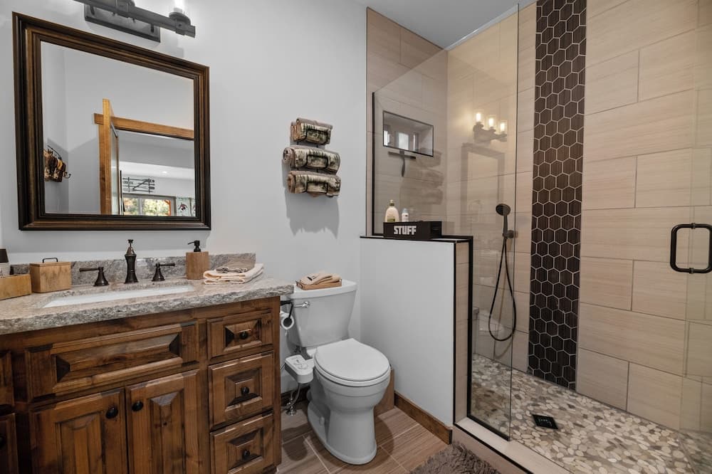 Shem Shack - Image 32