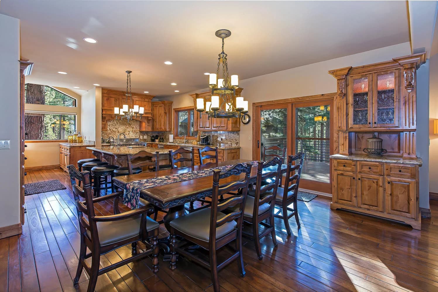 Lariat House - Image 6