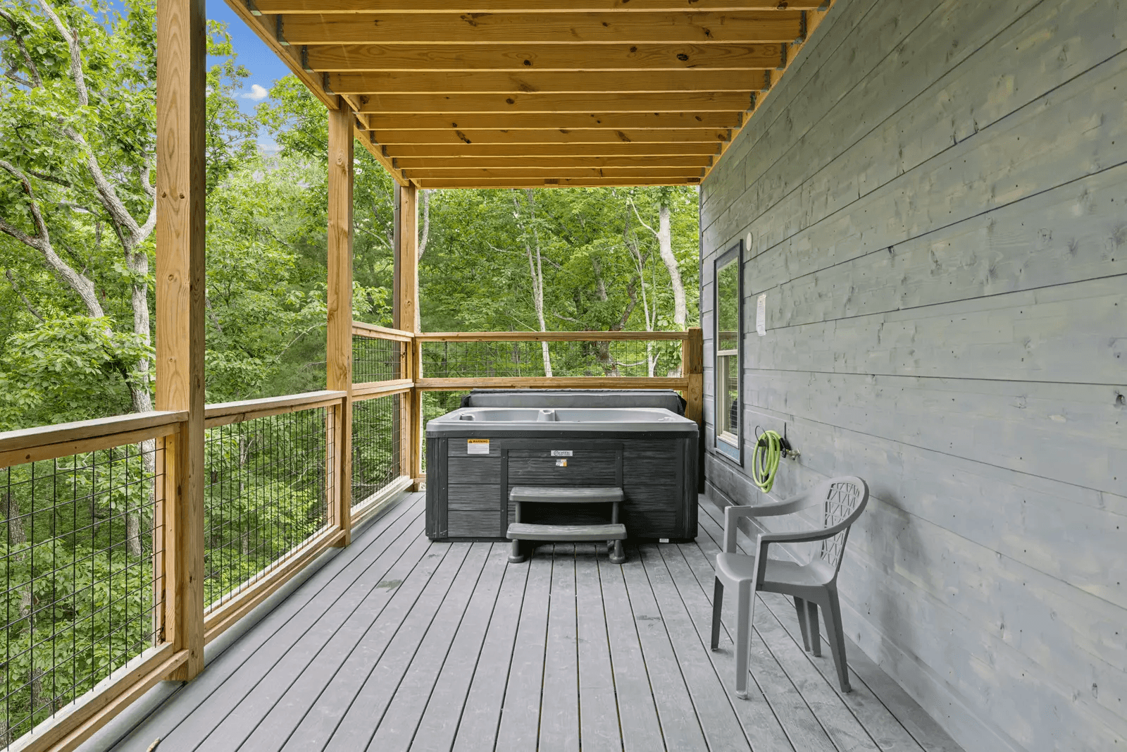 Royal Pool Retreat - Image 32