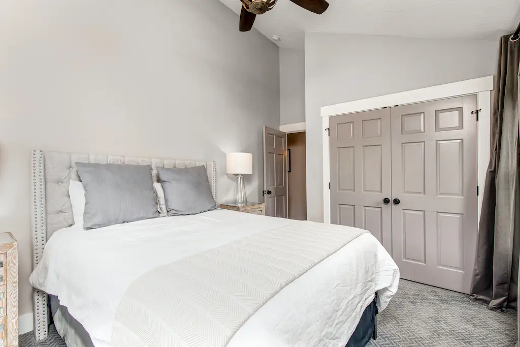 Alpine Retreat Home - Image 15