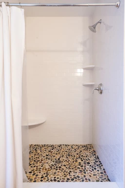 Downtown Victorian - Image 39