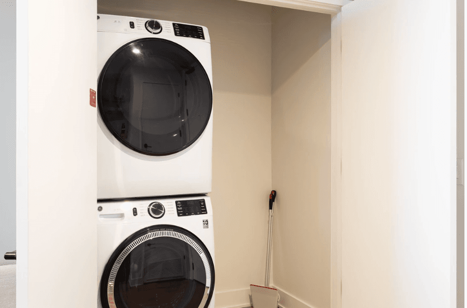 Vice Residence - Image 12