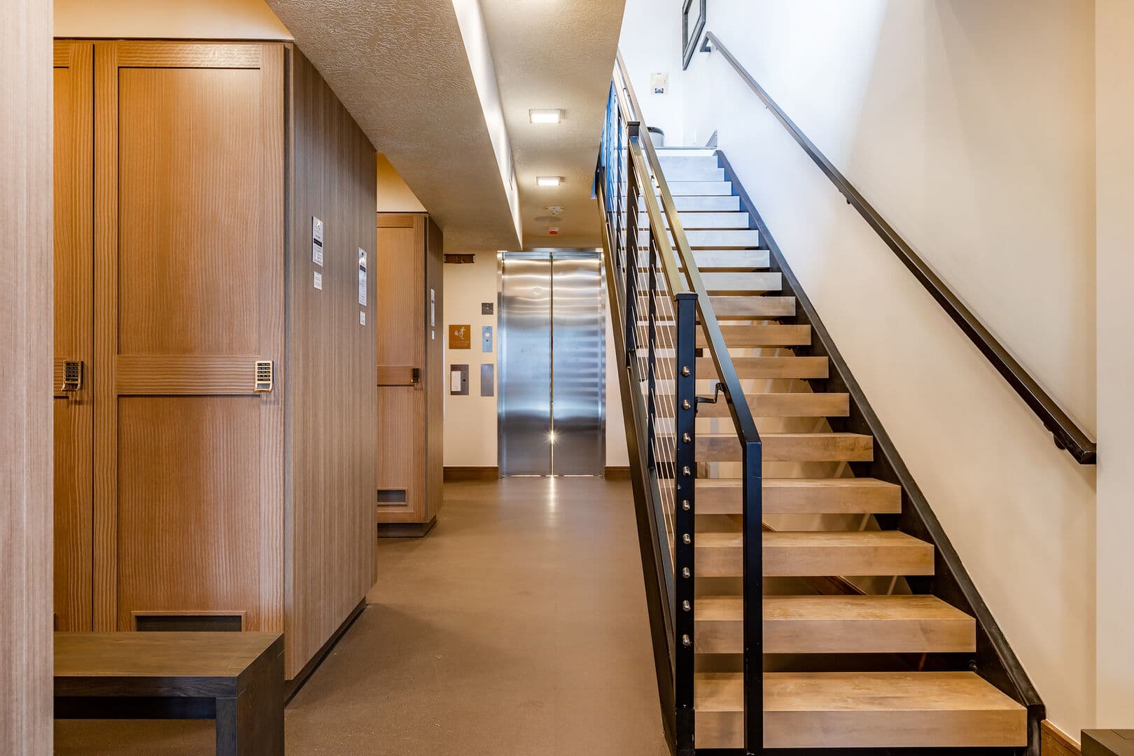 Kings Crown - Image 51