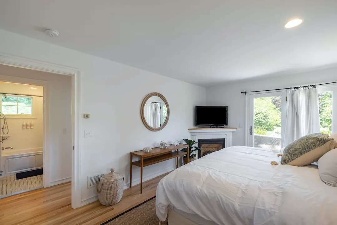 Driftwood Home - Image 21