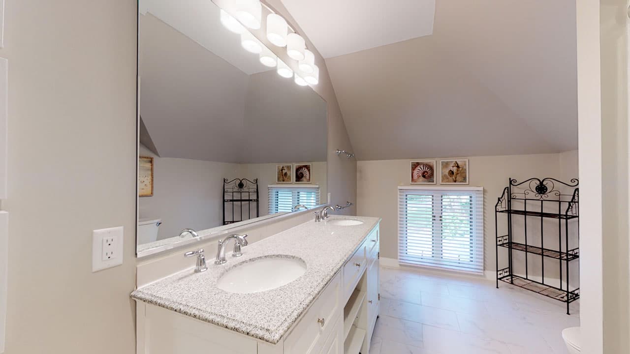 White Wind Place - Image 24