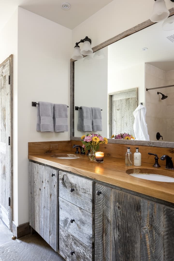 Cabin Fever - Image 17