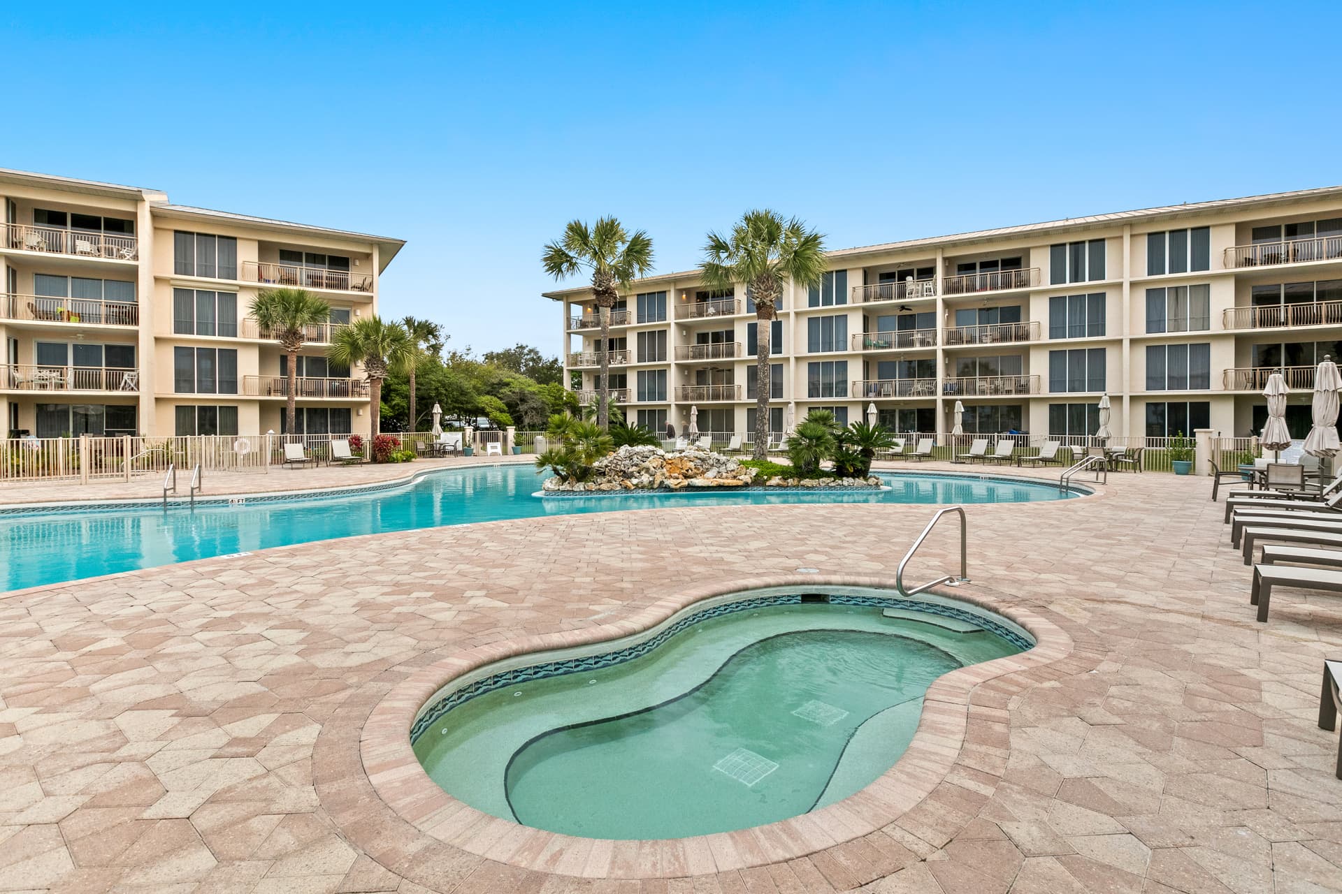 High Pointe W41 Home - Image 28