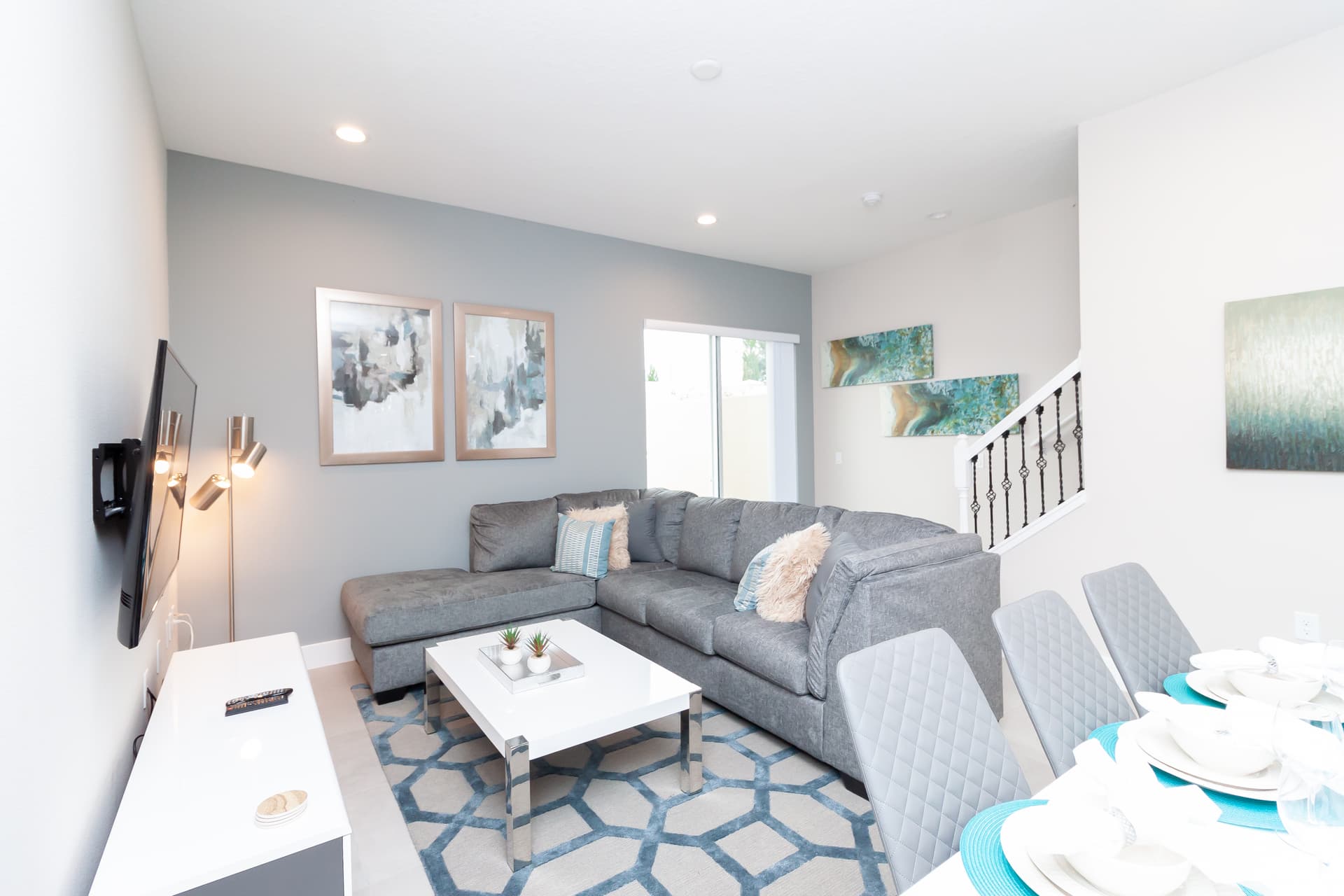 Oakwater House - Image 2