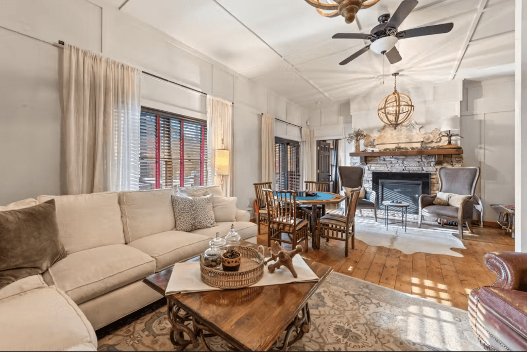 Sapphire Elegance - Image 22