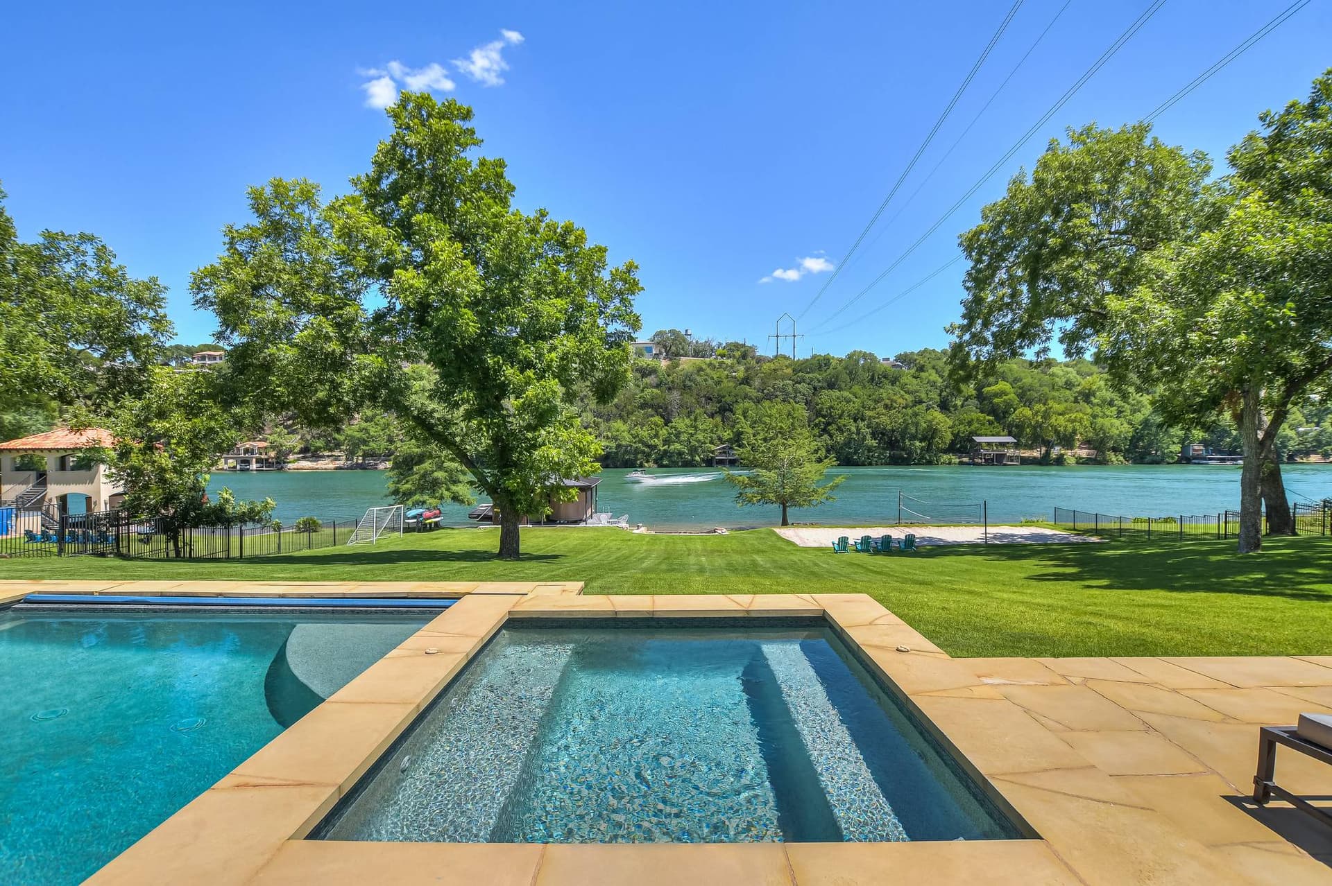 Elite on Lake Austin - Image 37