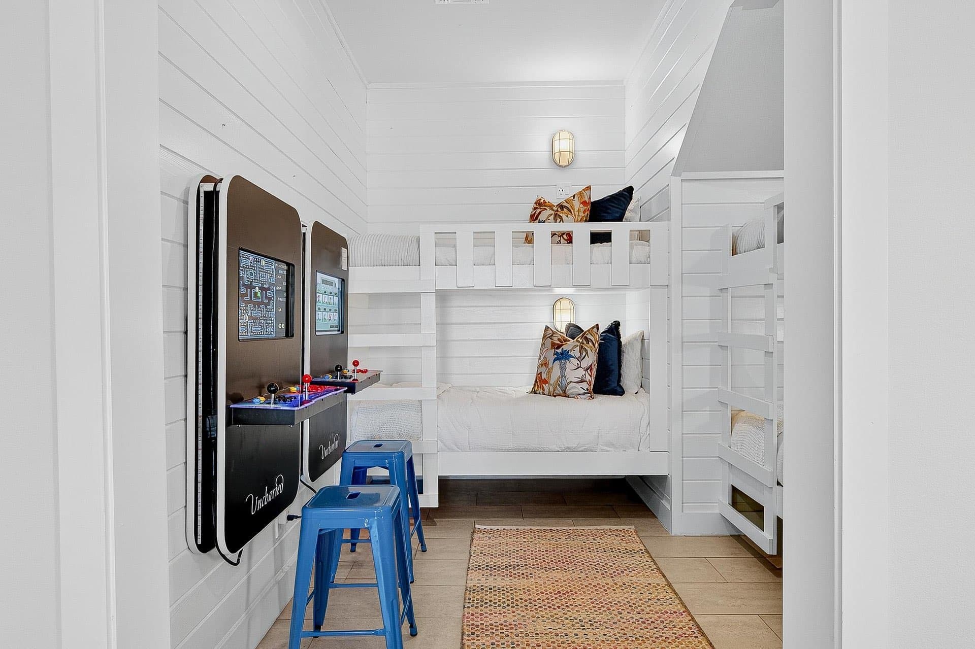 Uncharted - Image 23