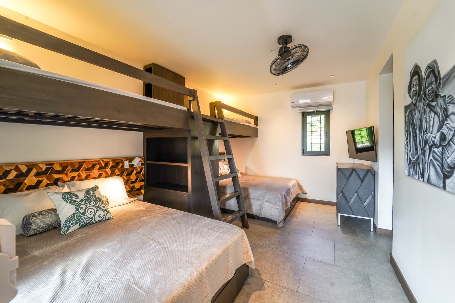 Soul House - Image 31