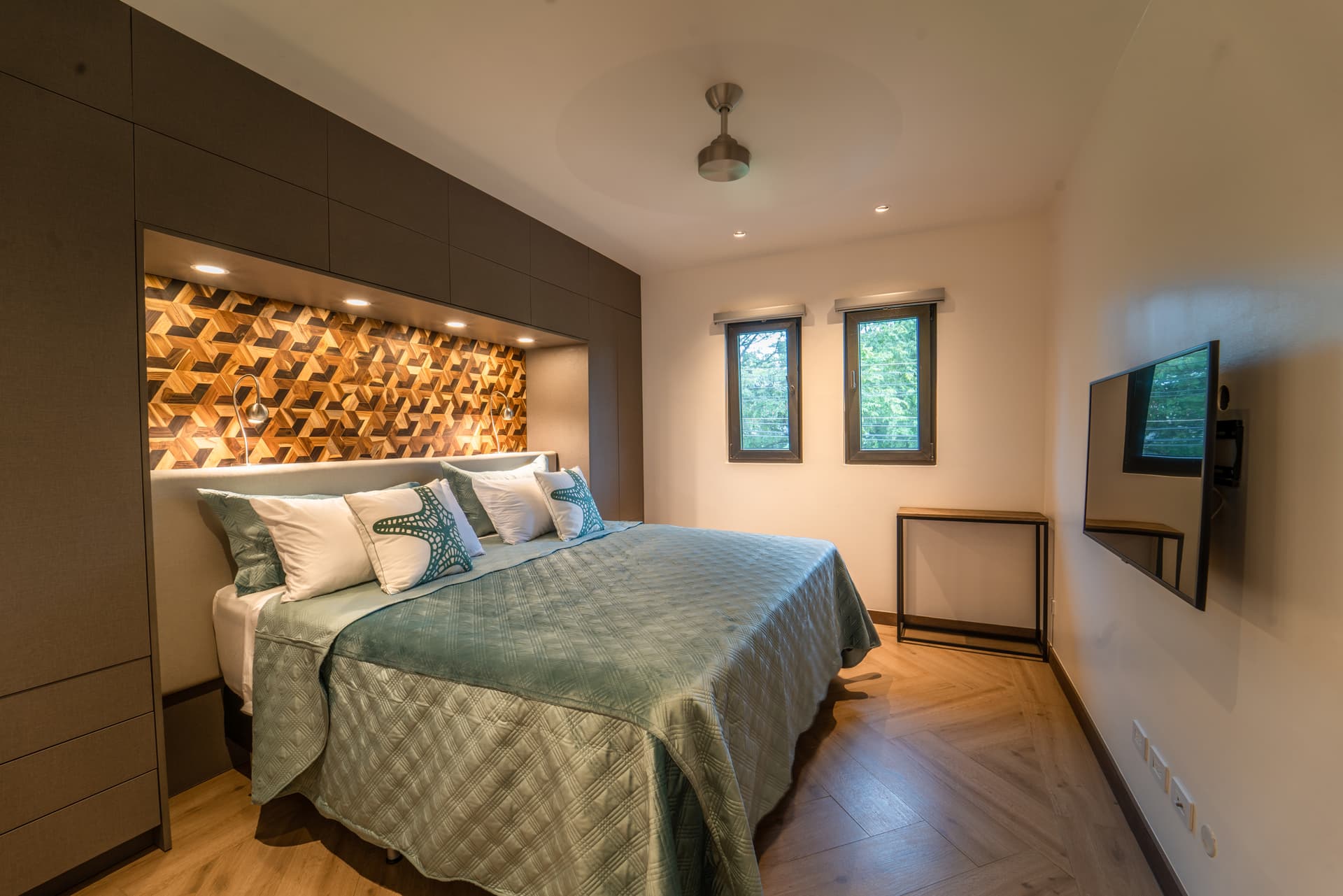 Soul House - Image 39