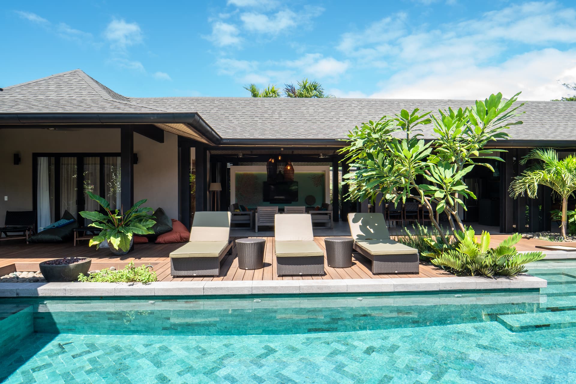 Soul House - Image 48