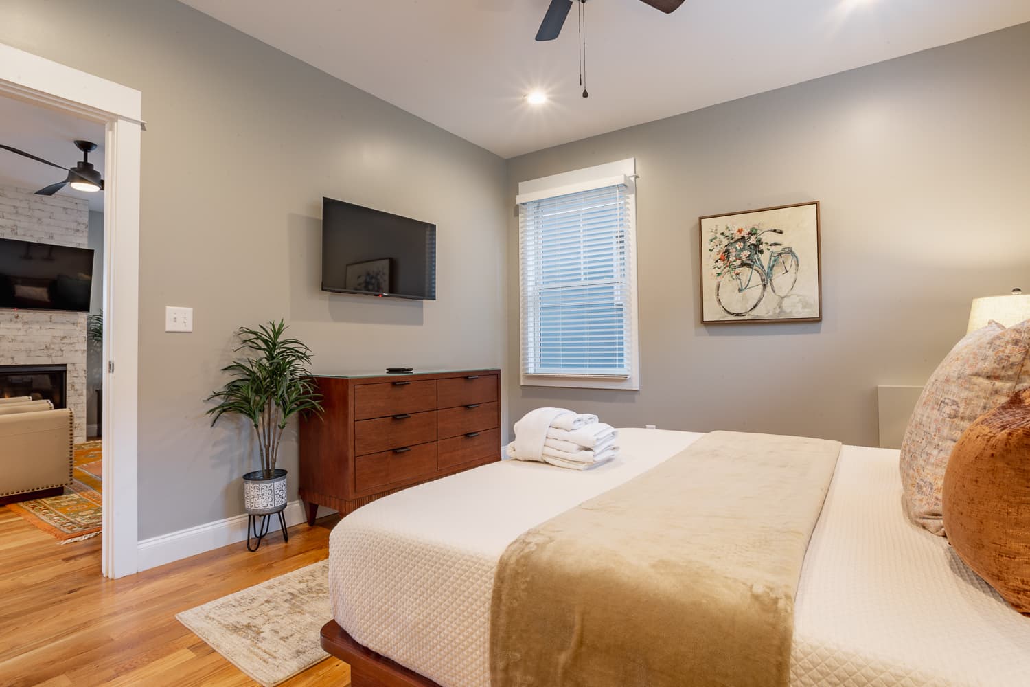 Southbound - Image 12