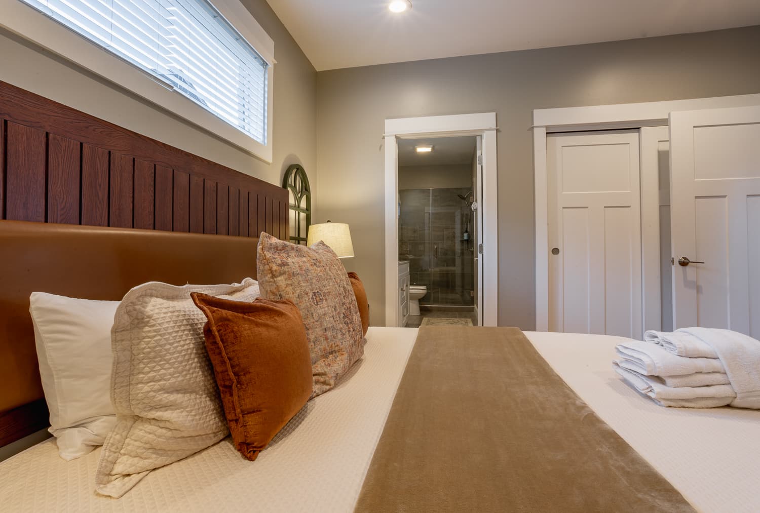 Southbound - Image 13